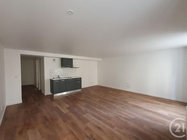 Appartement 2 pièces à louer - 2 pièces - 48.5 m2 - MELUN - 77 - ILE-DE-FRANCE - Century 21 Agence Babut