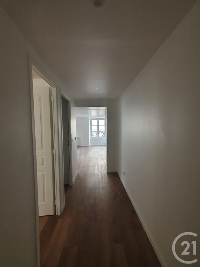 Appartement 2 pièces à louer - 2 pièces - 48.5 m2 - MELUN - 77 - ILE-DE-FRANCE - Century 21 Agence Babut
