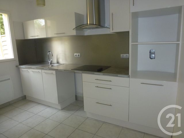 Appartement F2 à louer - 2 pièces - 63.02 m2 - BOIS LE ROI - 77 - ILE-DE-FRANCE - Century 21 Agence Babut
