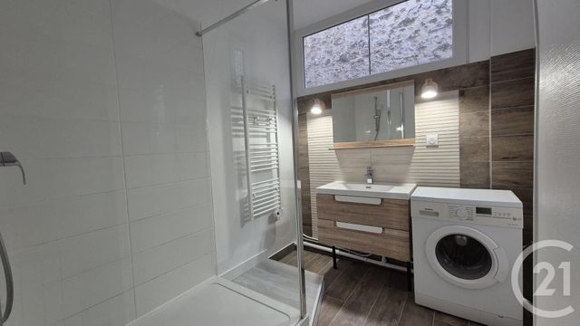 Appartement T2 à louer - 2 pièces - 56.64 m2 - FONTAINEBLEAU - 77 - ILE-DE-FRANCE - Century 21 Agence Babut