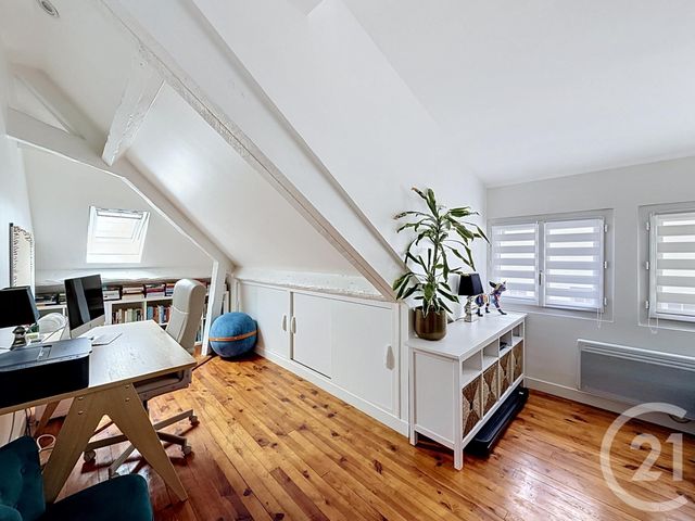 maison à vendre - 5 pièces - 107.68 m2 - FONTAINEBLEAU - 77 - ILE-DE-FRANCE - Century 21 Agence Babut