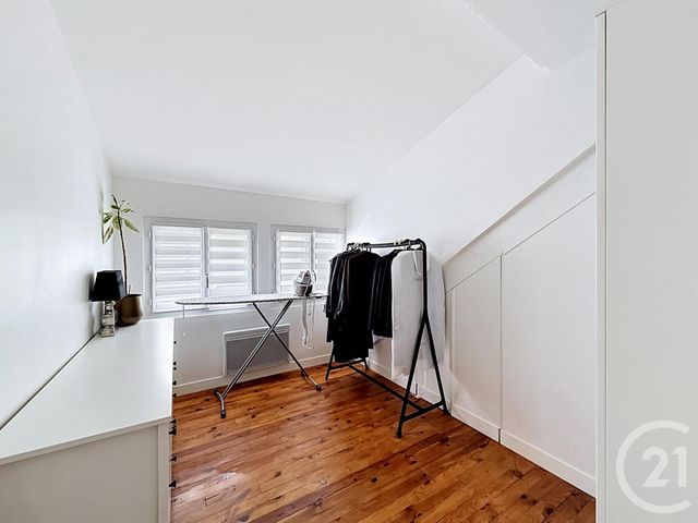 maison à vendre - 5 pièces - 107.68 m2 - FONTAINEBLEAU - 77 - ILE-DE-FRANCE - Century 21 Agence Babut