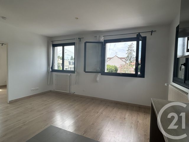 Appartement F3 à louer - 3 pièces - 53.4 m2 - BOIS LE ROI - 77 - ILE-DE-FRANCE - Century 21 Agence Babut