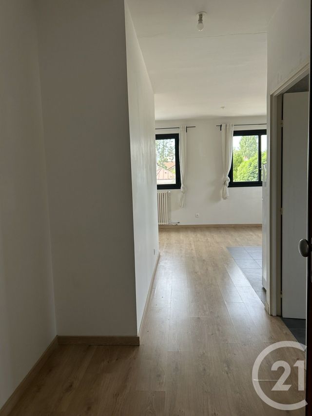 Appartement F3 à louer - 3 pièces - 53.4 m2 - BOIS LE ROI - 77 - ILE-DE-FRANCE - Century 21 Agence Babut