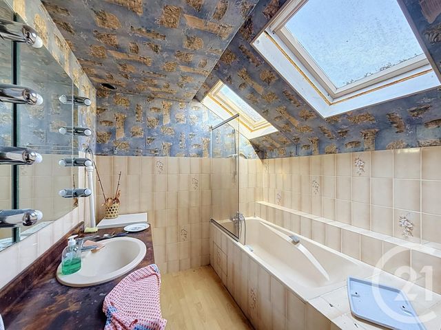 immeuble à vendre - 283.53 m2 - AVON - 77 - ILE-DE-FRANCE - Century 21 Agence Babut