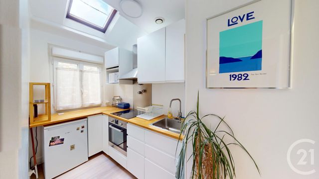 Appartement Duplex à vendre - 2 pièces - 42.14 m2 - FONTAINEBLEAU - 77 - ILE-DE-FRANCE - Century 21 Agence Babut