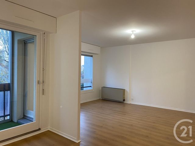 Appartement 4 pièces à vendre - 4 pièces - 92.58 m2 - AVON - 77 - ILE-DE-FRANCE - Century 21 Agence Babut
