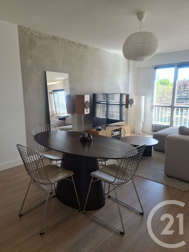 Appartement 2 pièces à louer - 2 pièces - 52.53 m2 - AVON - 77 - ILE-DE-FRANCE - Century 21 Agence Babut