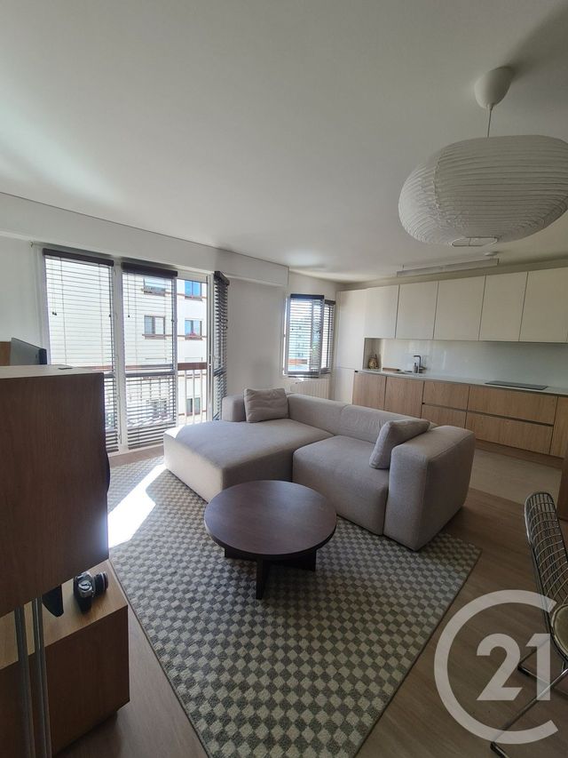 Appartement 2 pièces à louer - 2 pièces - 52.53 m2 - AVON - 77 - ILE-DE-FRANCE - Century 21 Agence Babut