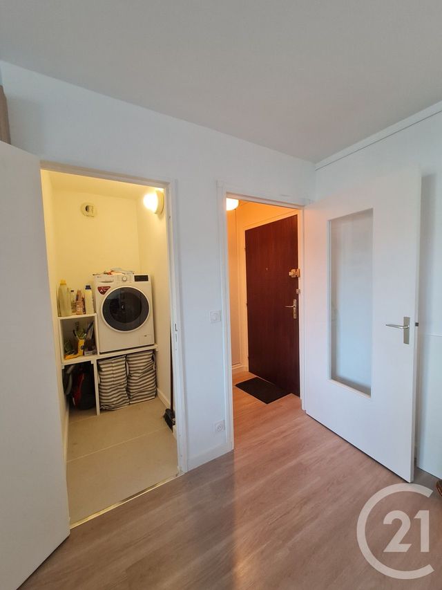 Appartement 2 pièces à louer - 2 pièces - 52.53 m2 - AVON - 77 - ILE-DE-FRANCE - Century 21 Agence Babut