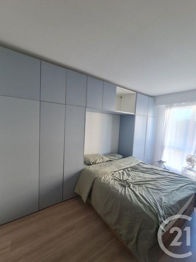 Appartement 2 pièces à louer - 2 pièces - 52.53 m2 - AVON - 77 - ILE-DE-FRANCE - Century 21 Agence Babut