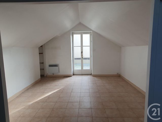 Appartement 2 pièces à louer - 2 pièces - 45.81 m2 - FONTAINEBLEAU - 77 - ILE-DE-FRANCE - Century 21 Agence Babut