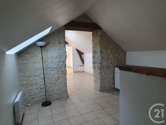 Appartement 2 pièces à louer - 2 pièces - 45.81 m2 - FONTAINEBLEAU - 77 - ILE-DE-FRANCE - Century 21 Agence Babut