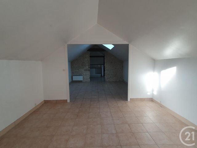 Appartement 2 pièces à louer - 2 pièces - 45.81 m2 - FONTAINEBLEAU - 77 - ILE-DE-FRANCE - Century 21 Agence Babut