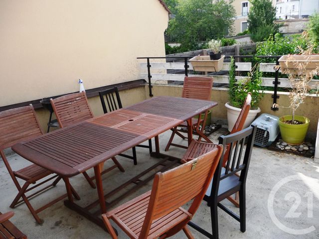 Appartement 2 pièces à louer - 2 pièces - 45.81 m2 - FONTAINEBLEAU - 77 - ILE-DE-FRANCE - Century 21 Agence Babut