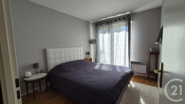 Appartement 3 pièces à louer - 3 pièces - 64.24 m2 - AVON - 77 - ILE-DE-FRANCE - Century 21 Agence Babut