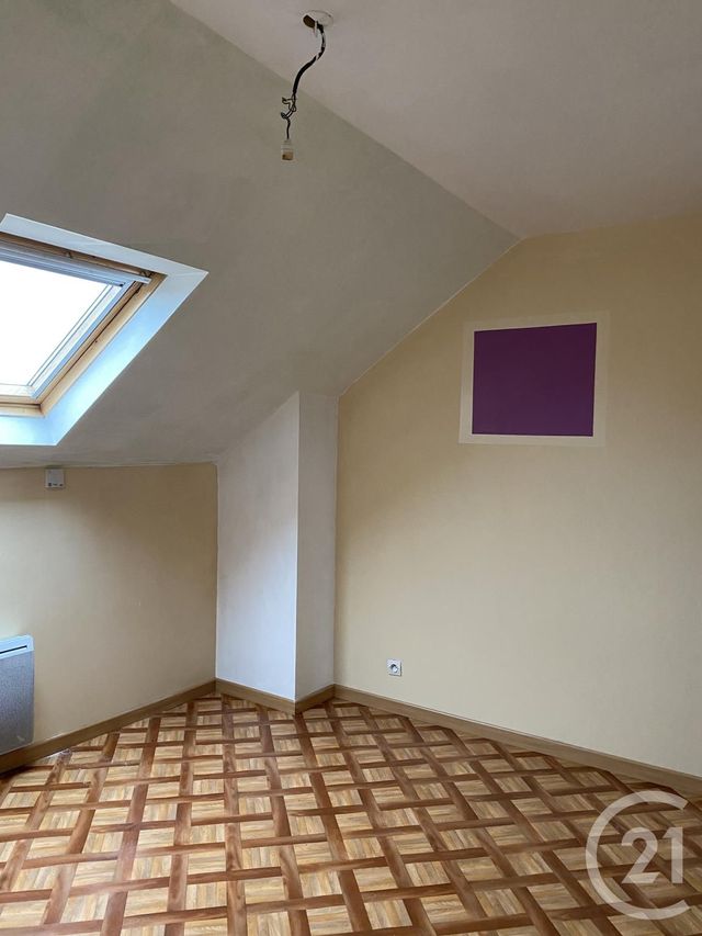 Appartement 3 pièces à louer - 3 pièces - 47.61 m2 - ST MAMMES - 77 - ILE-DE-FRANCE - Century 21 Agence Babut