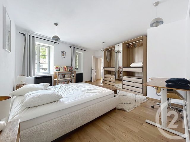 Appartement 2 pièces à louer - 2 pièces - 57.97 m2 - FONTAINEBLEAU - 77 - ILE-DE-FRANCE - Century 21 Agence Babut