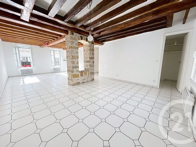 Appartement Duplex à louer - 5 pièces - 94.21 m2 - FONTAINEBLEAU - 77 - ILE-DE-FRANCE - Century 21 Agence Babut