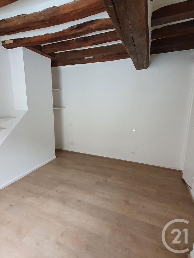 Appartement 5 pieces à louer - 5 pièces - 94.21 m2 - FONTAINEBLEAU - 77 - ILE-DE-FRANCE - Century 21 Agence Babut
