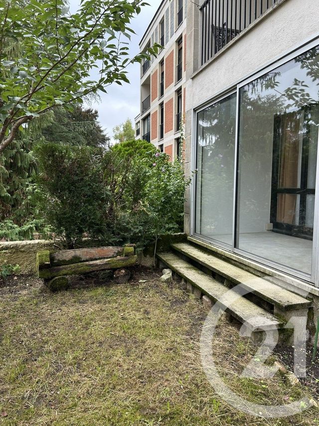 Appartement Studio à louer - 1 pièce - 39.1 m2 - AVON - 77 - ILE-DE-FRANCE - Century 21 Agence Babut