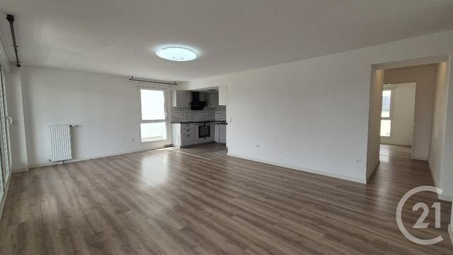 Appartement T4 à louer - 4 pièces - 81.76 m2 - AVON - 77 - ILE-DE-FRANCE - Century 21 Agence Babut