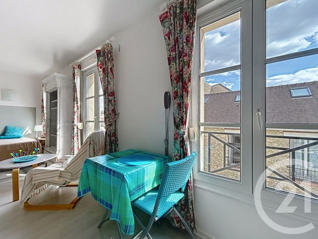 Appartement Studio à louer - 1 pièce - 30.45 m2 - FONTAINEBLEAU - 77 - ILE-DE-FRANCE - Century 21 Agence Babut