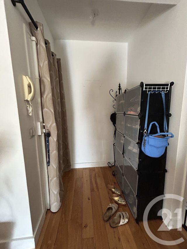 Appartement F2 à louer - 2 pièces - 44.88 m2 - AVON - 77 - ILE-DE-FRANCE - Century 21 Agence Babut