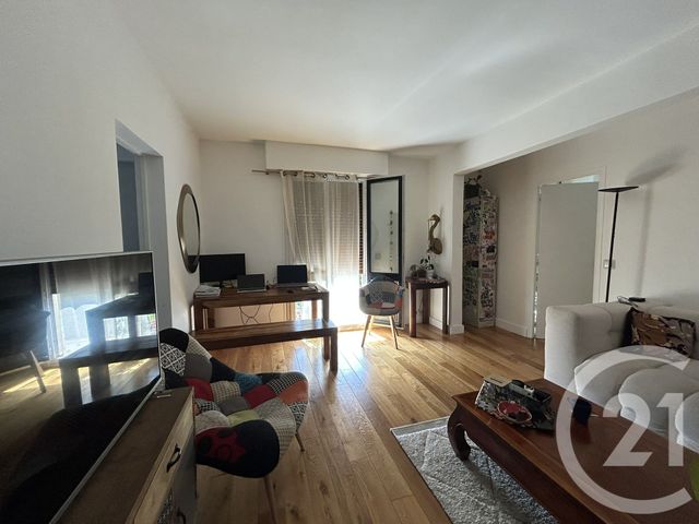 Appartement F2 à louer - 2 pièces - 44.88 m2 - AVON - 77 - ILE-DE-FRANCE - Century 21 Agence Babut