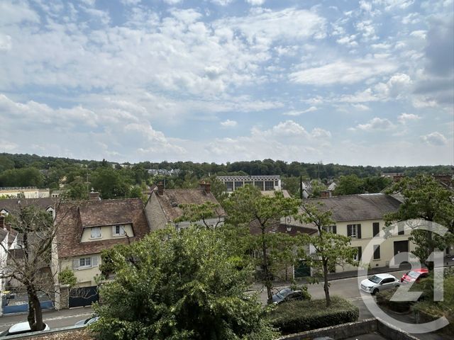 Appartement F3 à louer - 3 pièces - 74.88 m2 - AVON - 77 - ILE-DE-FRANCE - Century 21 Agence Babut