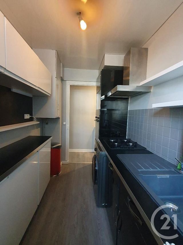 Appartement 4 pièces à louer - 4 pièces - 62.12 m2 - AVON - 77 - ILE-DE-FRANCE - Century 21 Agence Babut