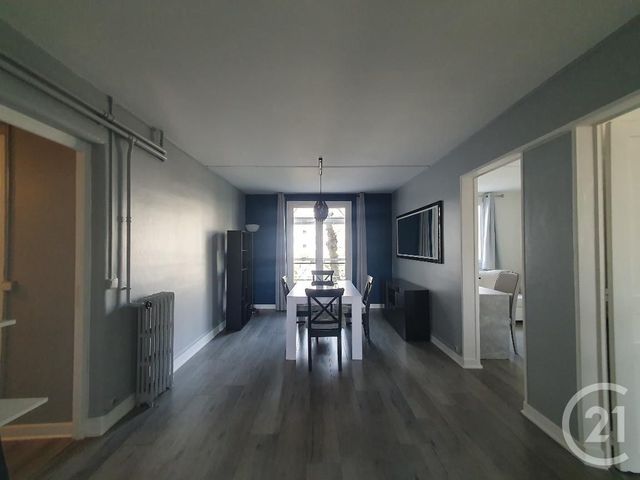 Appartement 4 pièces à louer - 4 pièces - 62.12 m2 - AVON - 77 - ILE-DE-FRANCE - Century 21 Agence Babut