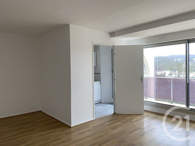 Appartement Studio à louer AVON