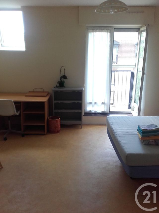 Appartement Studio à louer - 1 pièce - 36.24 m2 - FONTAINEBLEAU - 77 - ILE-DE-FRANCE - Century 21 Agence Babut