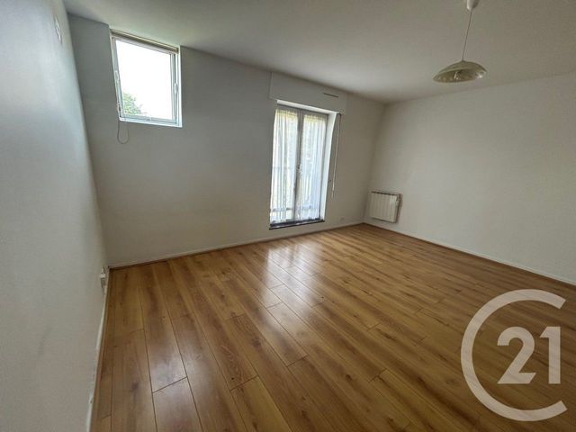 Appartement Studio à louer - 1 pièce - 36.24 m2 - FONTAINEBLEAU - 77 - ILE-DE-FRANCE - Century 21 Agence Babut