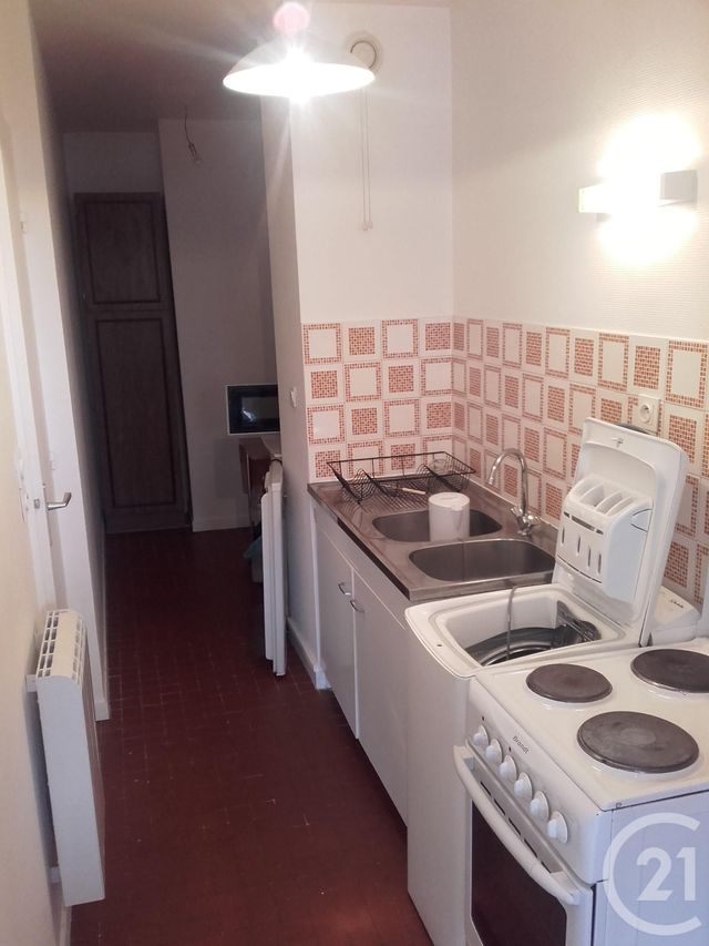 Appartement Studio à louer - 1 pièce - 36.24 m2 - FONTAINEBLEAU - 77 - ILE-DE-FRANCE - Century 21 Agence Babut