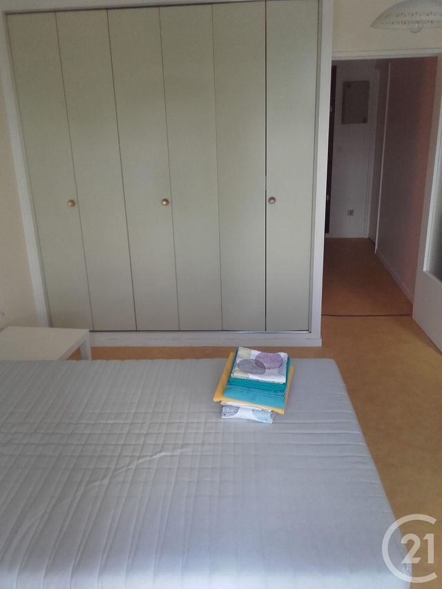 Appartement Studio à louer - 1 pièce - 36.24 m2 - FONTAINEBLEAU - 77 - ILE-DE-FRANCE - Century 21 Agence Babut