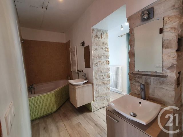 Appartement F5 à louer - 5 pièces - 99.13 m2 - FONTAINEBLEAU - 77 - ILE-DE-FRANCE - Century 21 Agence Babut