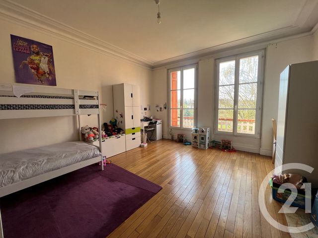 maison à louer - 6 pièces - 154.13 m2 - FONTAINEBLEAU - 77 - ILE-DE-FRANCE - Century 21 Agence Babut