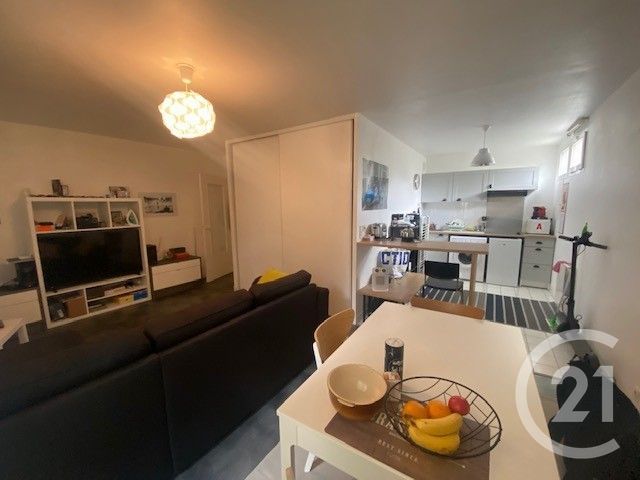 Appartement Studio à louer - 1 pièce - 36.92 m2 - AVON - 77 - ILE-DE-FRANCE - Century 21 Agence Babut