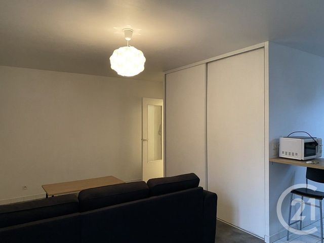 Appartement Studio à louer - 1 pièce - 36.92 m2 - AVON - 77 - ILE-DE-FRANCE - Century 21 Agence Babut