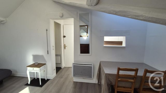 Appartement T1 à louer - 1 pièce - 19.26 m2 - FONTAINEBLEAU - 77 - ILE-DE-FRANCE - Century 21 Agence Babut
