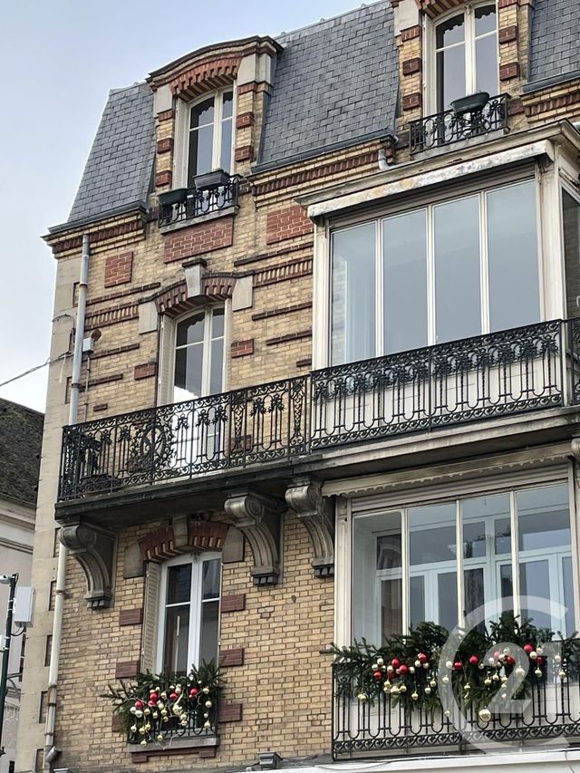 Appartement 2 pièces à louer - 2 pièces - 24.37 m2 - FONTAINEBLEAU - 77 - ILE-DE-FRANCE - Century 21 Agence Babut