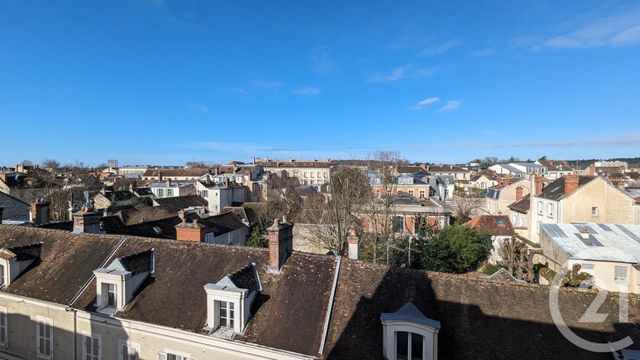 Appartement 3 pièces à louer - 3 pièces - 52.66 m2 - FONTAINEBLEAU - 77 - ILE-DE-FRANCE - Century 21 Agence Babut