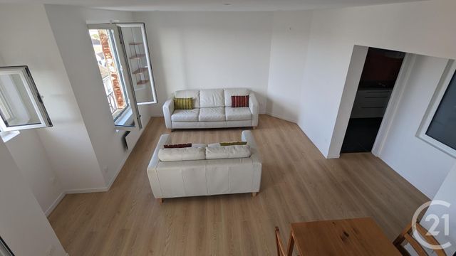 Appartement 3 pièces à louer - 3 pièces - 52.66 m2 - FONTAINEBLEAU - 77 - ILE-DE-FRANCE - Century 21 Agence Babut