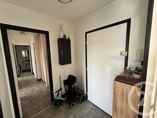 Appartement 3 pièces à louer - 3 pièces - 68.52 m2 - AVON - 77 - ILE-DE-FRANCE - Century 21 Agence Babut