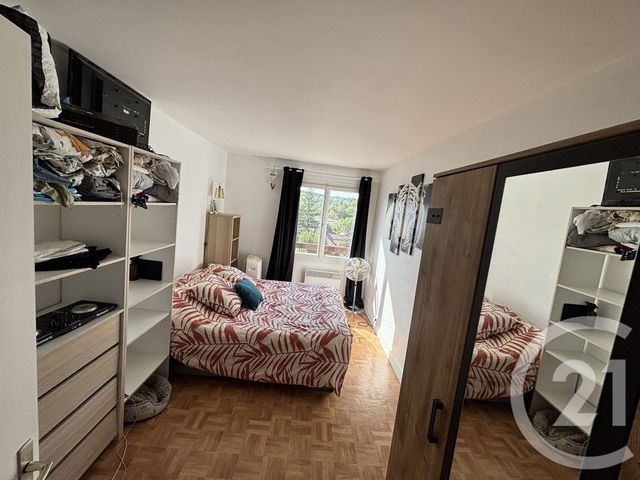Appartement 3 pièces à louer - 3 pièces - 68.52 m2 - AVON - 77 - ILE-DE-FRANCE - Century 21 Agence Babut