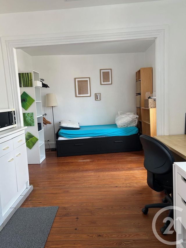 Appartement Studio à louer - 1 pièce - 21.88 m2 - FONTAINEBLEAU - 77 - ILE-DE-FRANCE - Century 21 Agence Babut