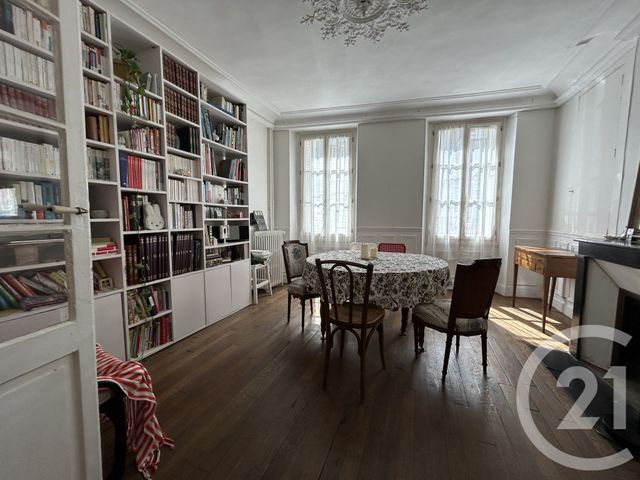 maison à louer - 8 pièces - 162.22 m2 - FONTAINEBLEAU - 77 - ILE-DE-FRANCE - Century 21 Agence Babut
