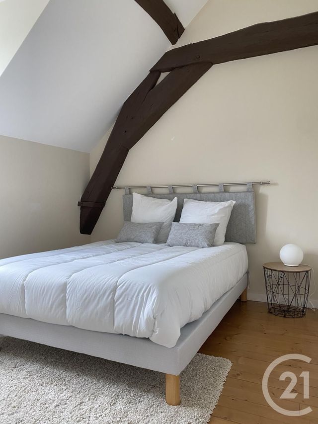 Appartement 2 pièces à louer - 2 pièces - 38.22 m2 - FONTAINEBLEAU - 77 - ILE-DE-FRANCE - Century 21 Agence Babut